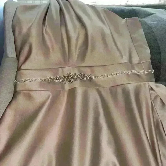 Montage Mon Cheri gown mother of the bride - Picture 7 of 9